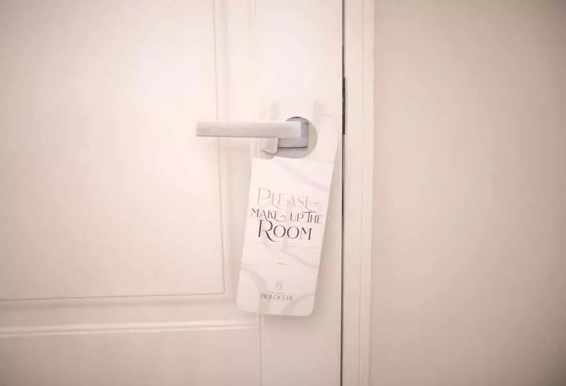 تختخواب و صبحانه Palazzo Bellocchi  Suites & Apartments