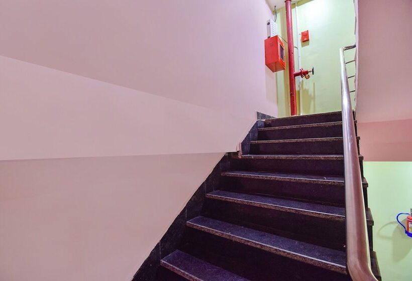 Fabhotel Knight Airways   Nr Guwahati Airport