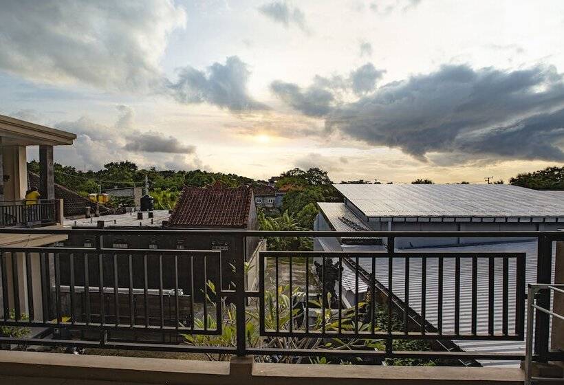 بنسيون Subha S House