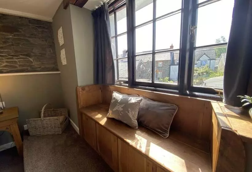 Aamiaismajoitus (B&B) Tom S Of Tregaron