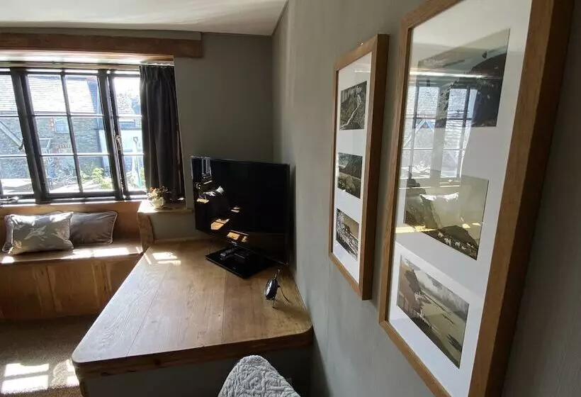 Aamiaismajoitus (B&B) Tom S Of Tregaron