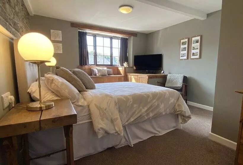 Aamiaismajoitus (B&B) Tom S Of Tregaron