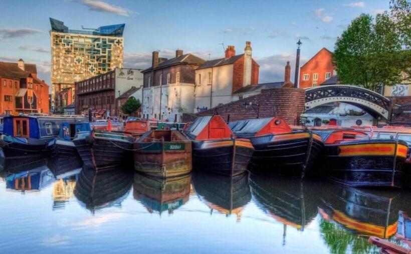 Ground Floor Olive Suite, Digbeth Studio