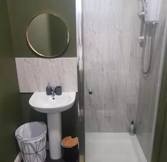 Ground Floor Olive Suite, Digbeth Studio