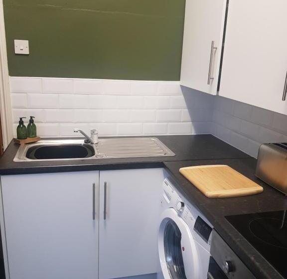 Ground Floor Olive Suite, Digbeth Studio