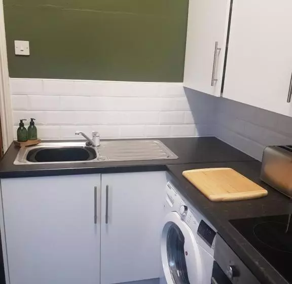 Ground Floor Olive Suite, Digbeth Studio