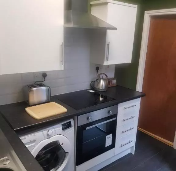 Ground Floor Olive Suite, Digbeth Studio