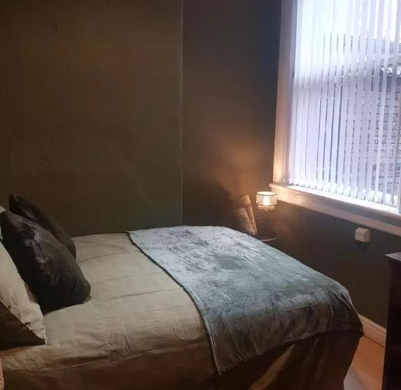 Ground Floor Olive Suite, Digbeth Studio