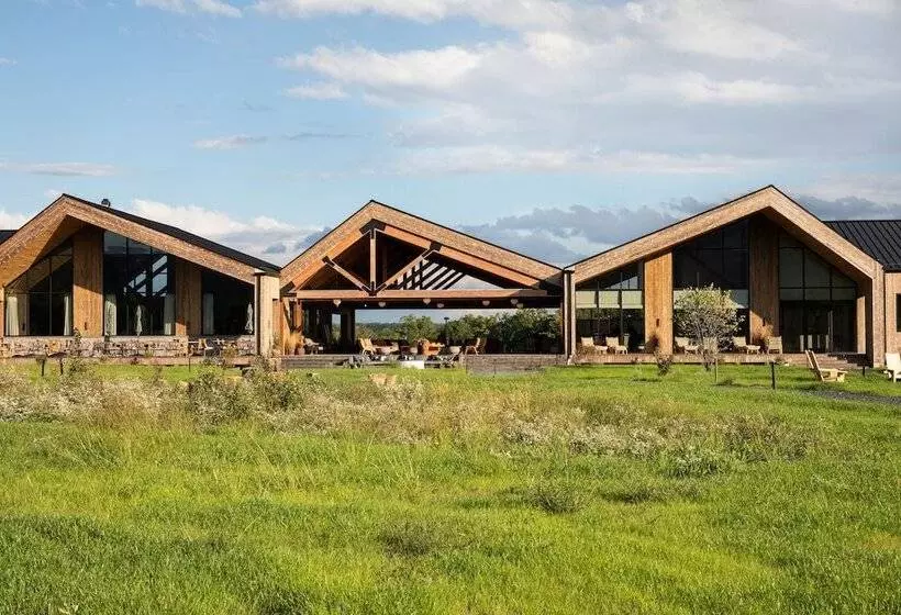 Hotelli Wildflower Farms, Auberge Resorts Collection