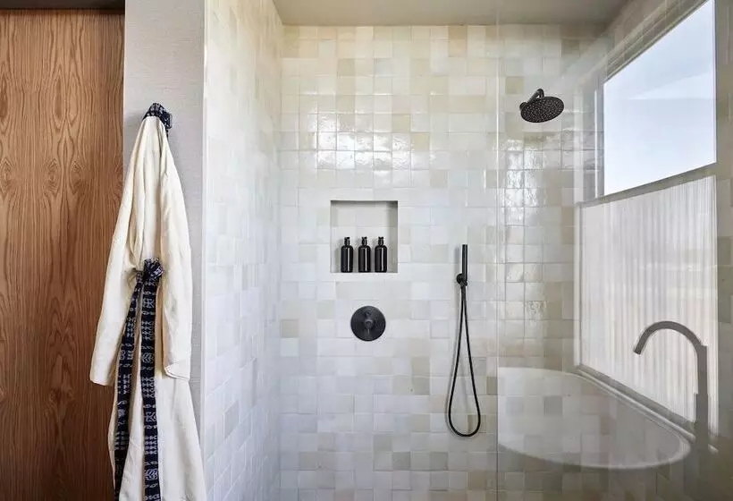 Hotelli Wildflower Farms, Auberge Resorts Collection