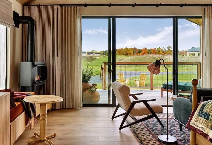 Hotelli Wildflower Farms, Auberge Resorts Collection