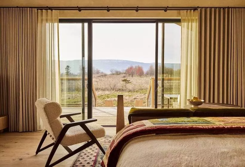 Hotelli Wildflower Farms, Auberge Resorts Collection