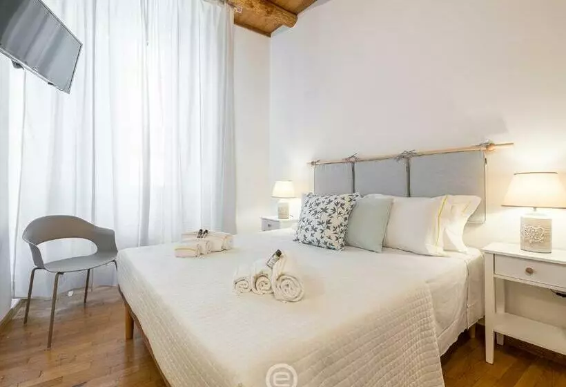 ペンション Estay Stampace