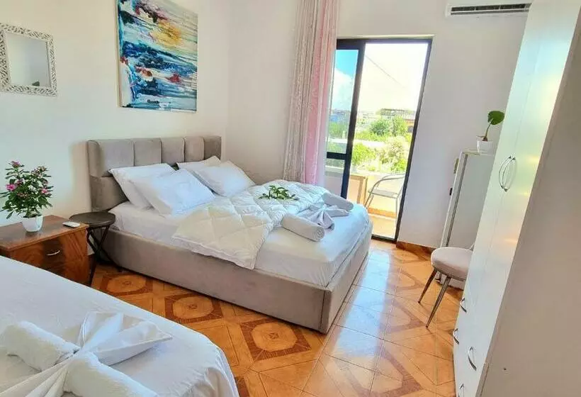 پانسیون Guest House Vila Elezi