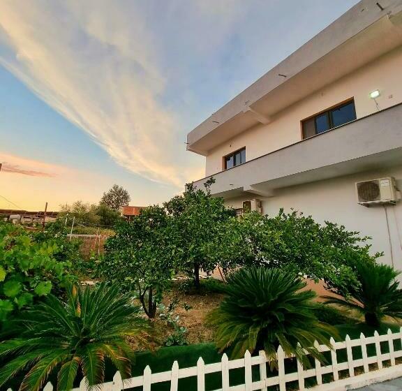 膳宿费 Guest House Vila Elezi