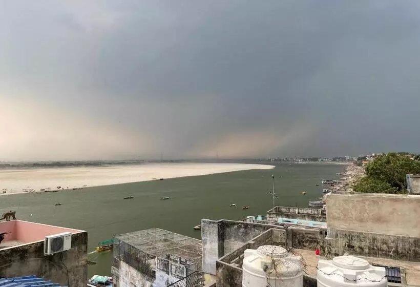 Majatalo Indra Paying Guest House