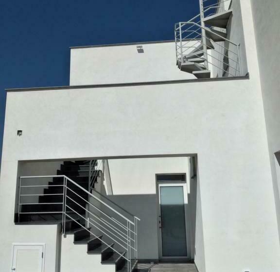 بنسيون La Dama Bianca Bovo Marina