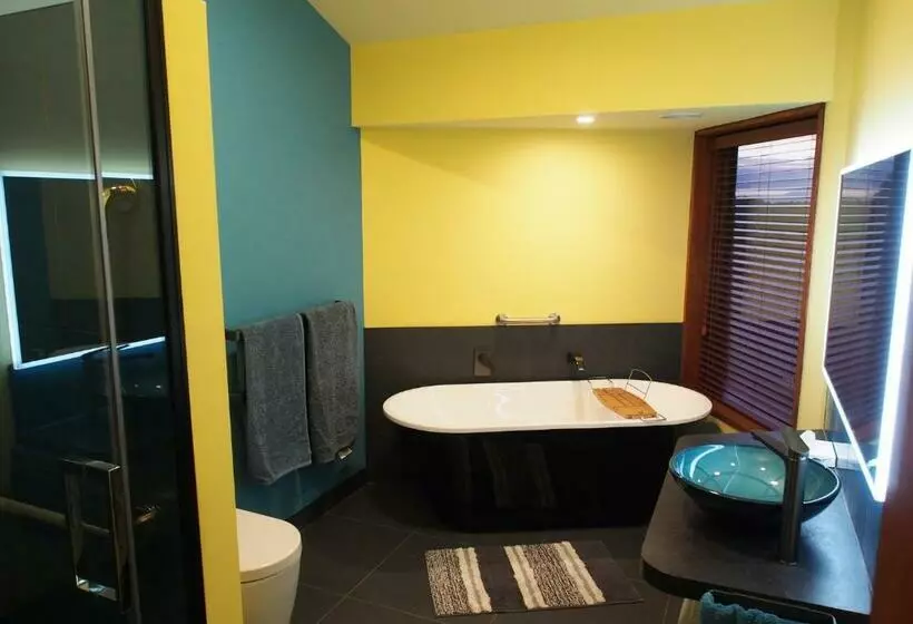 Aamiaismajoitus (B&B) Kotare Bandb