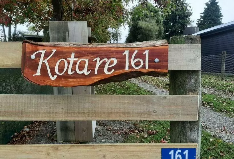 Aamiaismajoitus (B&B) Kotare Bandb