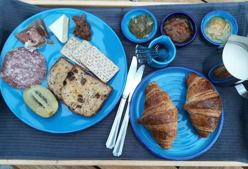 Aamiaismajoitus (B&B) Kotare Bandb