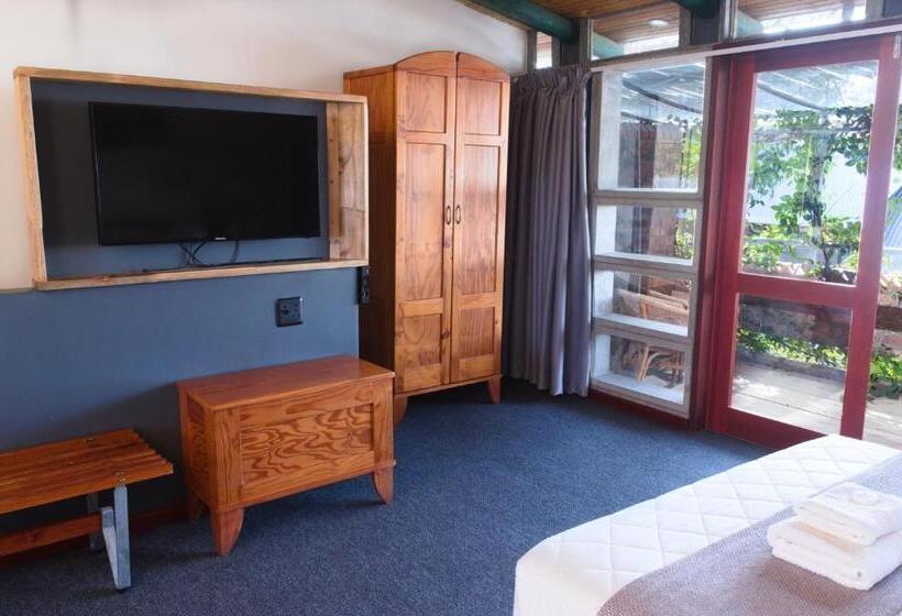 ベッドアンドブレックファースト Stratfords Guesthouse And Conference Venue