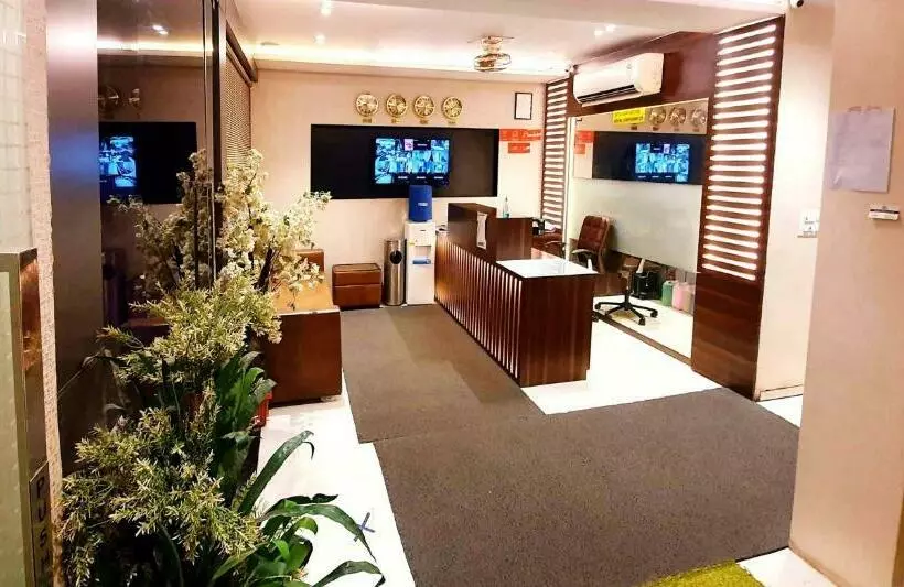 ホテル Heritage  Near Trade Center, Visa Consulate Bkc