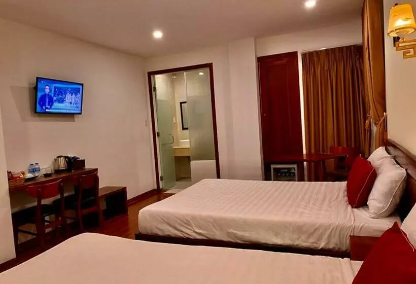 هتل Le Centre Pleiku