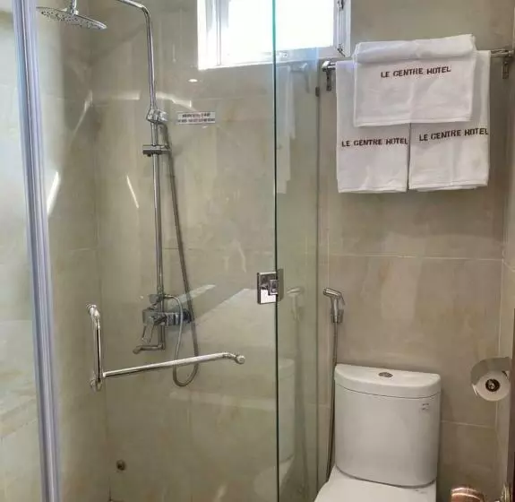 هتل Le Centre Pleiku