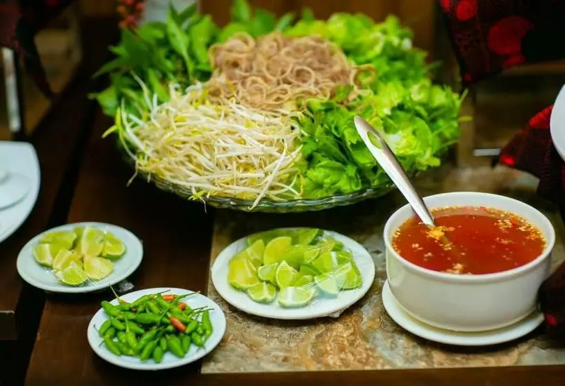 هتل Le Centre Pleiku