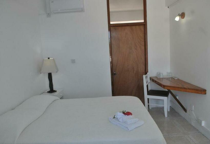 هتل Oe Rooms At The Anchorage