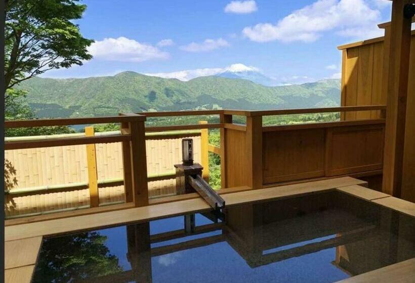 בית מלון כפרי Hakone Shichifukusou   Vacation Stay 80846v