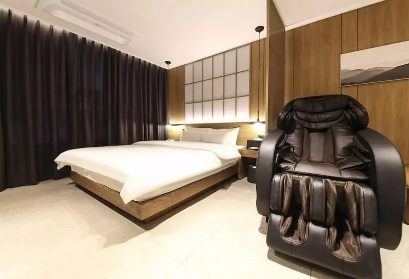 ホテル Wonju Central