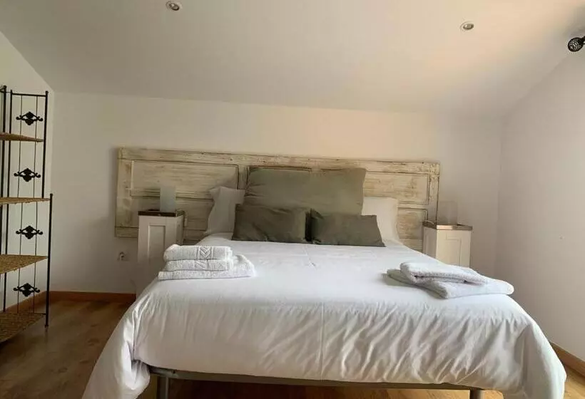 پانسیون A Cochera Hostel