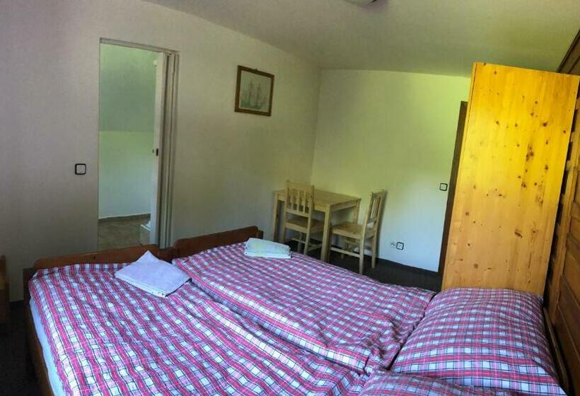 펜션 Penzion   Pod Hůreckým Vrchem