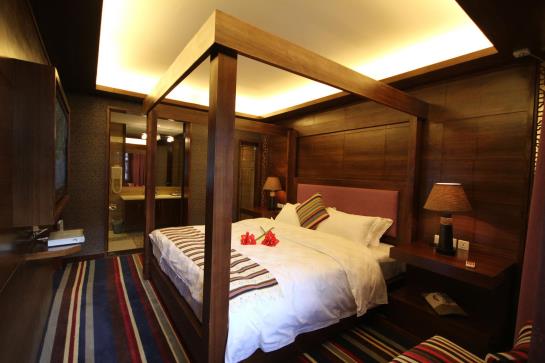 Courtyard And Sunlight Hotel - Lijiang