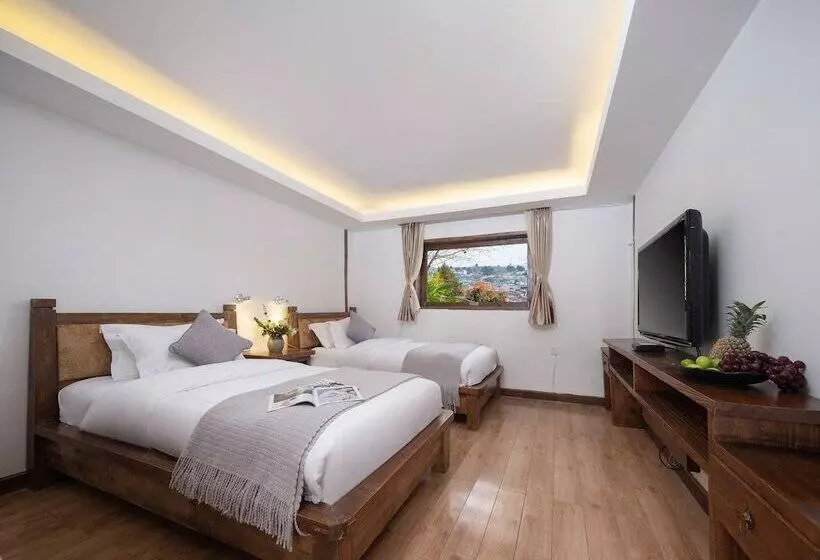 Hotelli Lijiang Merry Inn