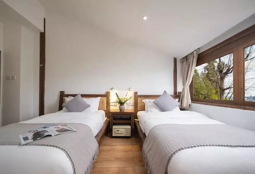 Hotelli Lijiang Merry Inn