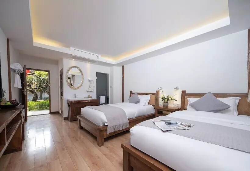 Hotelli Lijiang Merry Inn