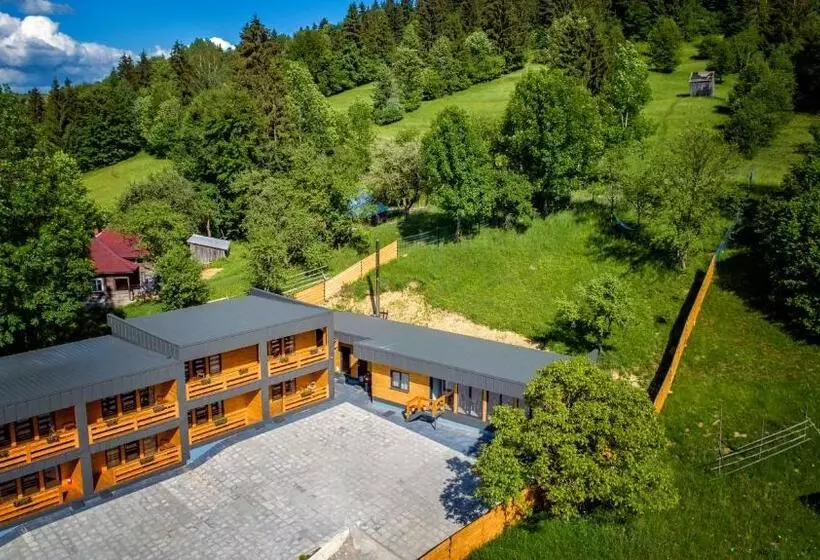 Aamiaismajoitus (B&B) Casa Izvorul Negru Moisei