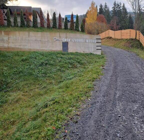 تختخواب و صبحانه Casa Izvorul Negru Moisei