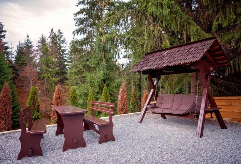 تختخواب و صبحانه Casa Izvorul Negru Moisei