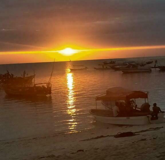 Bed & Breakfast Mano Kendwa Beach