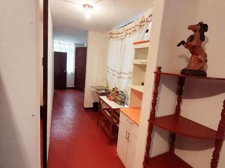 Bed and Breakfast Maypa Lima Airport