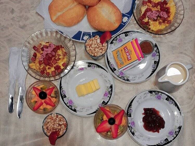 Bed and Breakfast Maypa Lima Airport