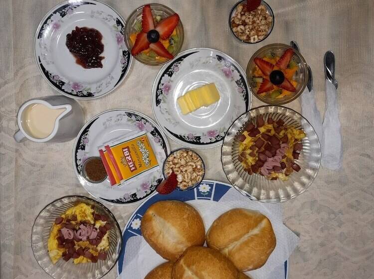 Bed and Breakfast Maypa Lima Airport