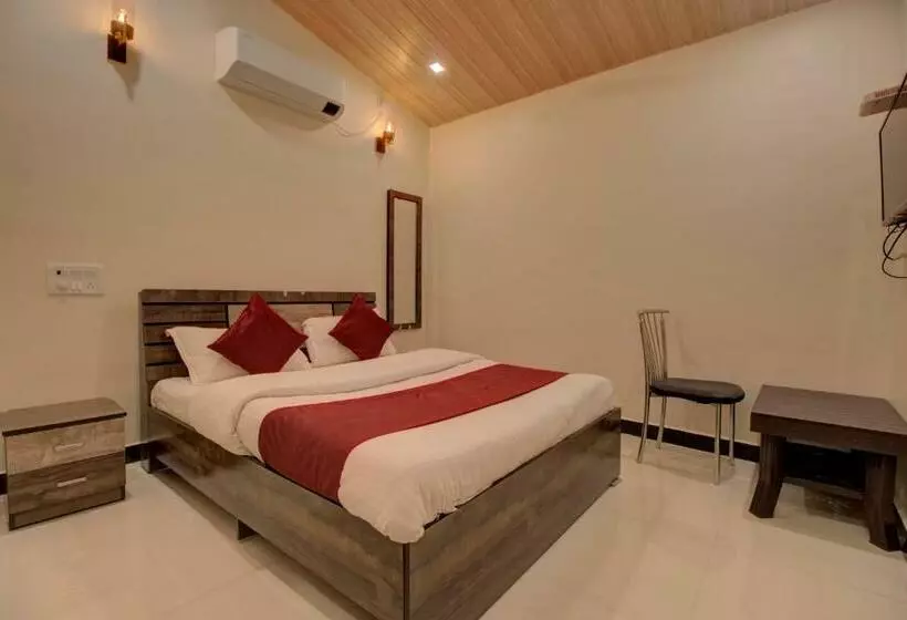 Aamiaismajoitus (B&B) Snehaprabha   Near To Nagaon Beach Alibaug