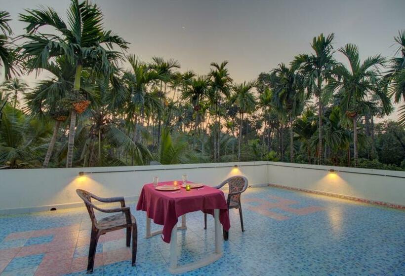 Aamiaismajoitus (B&B) Snehaprabha Near To Nagaon Beach Alibaug