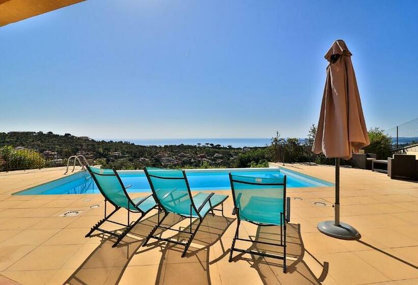 Villa Marly Mit Meerblick Und Pool