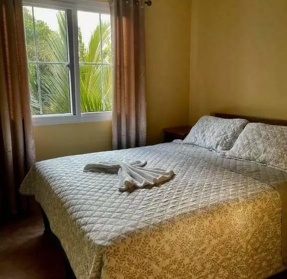 هتل Y Restaurante Virgen De Fátima