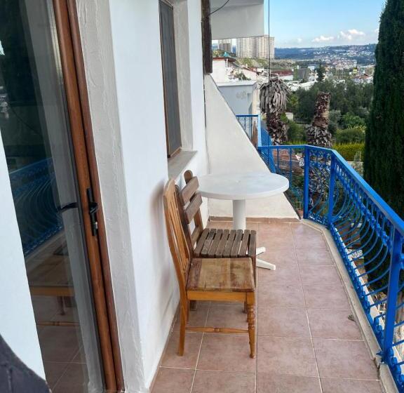 Ada Blue Star Apart Otel